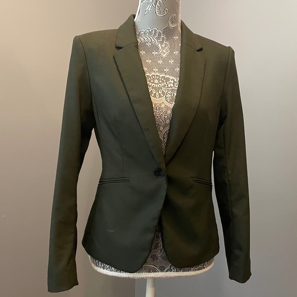 H&M Blazer - Picture 5 of 9